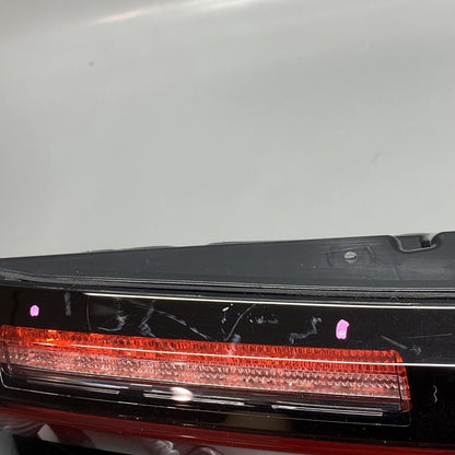 X7 BMW X7 TAIL LIGHT RIGHT INNER 2022 2023 OEM