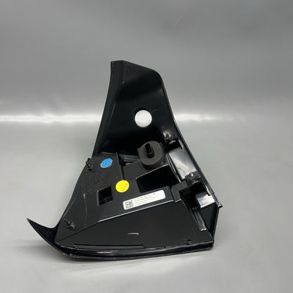 1077398-00-H TESLA MODEL 3 TAIL LIGHT RIGHT PASSENGER 2017 2018 2019 2020 2021 OEM 3 PIN
