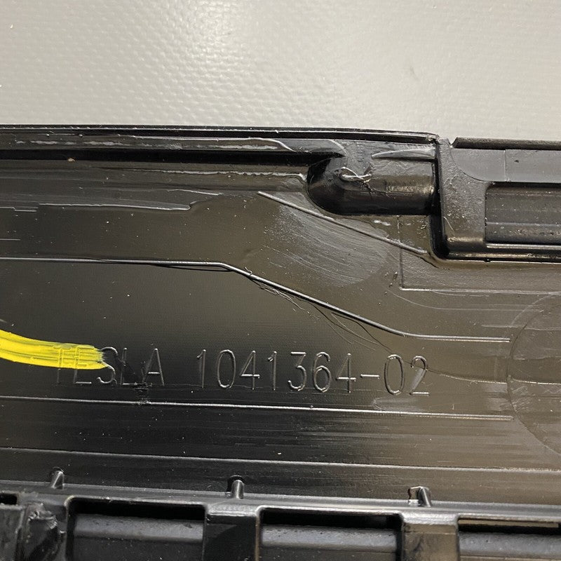 1041364-02 TESLA MODEL X REAR SPINE 1041364-02 2015 2016 2017 OEM