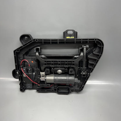 1046122-00-G TESLA MODEL S DOOR HANDLE RIGHT FRONT 2017 2018 2019 GEN2 OEM 1046122-00-G