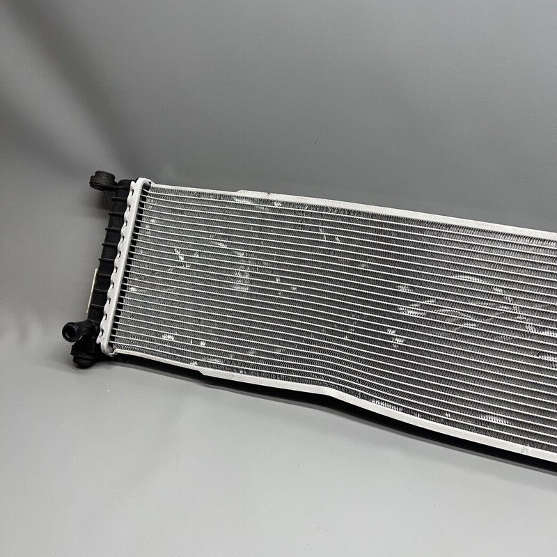 6007372-00-A TESLA MODEL S RADIATOR COOLER CENTER 2012 2013 2014 2015 OEM 6007372-00-A