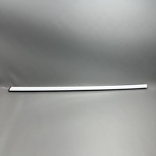1080681-01-1 TESLA MODEL 3 DOOR WINDOW MOLDING LEFT FRONT 2017 18 19 20 21 2022 1080681-01-1