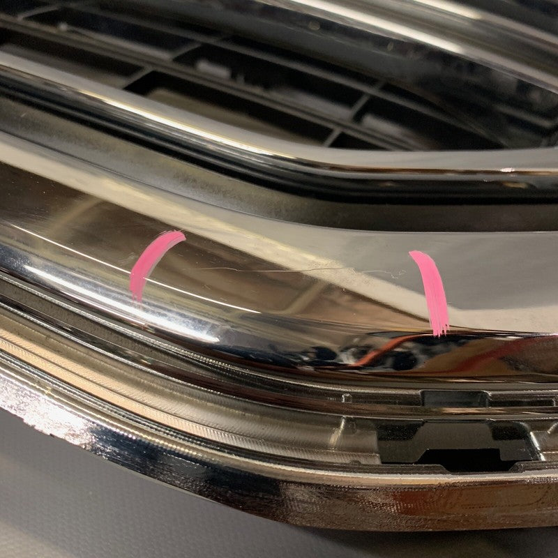 84119634 GMC YUKON GRILLE 2015 2016 2017 2018 2019 CHROME OEM 84119634