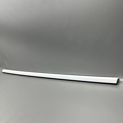 1080681-01-1 TESLA MODEL 3 DOOR WINDOW MOLDING LEFT FRONT 2017 18 19 20 21 2022 1080681-01-1