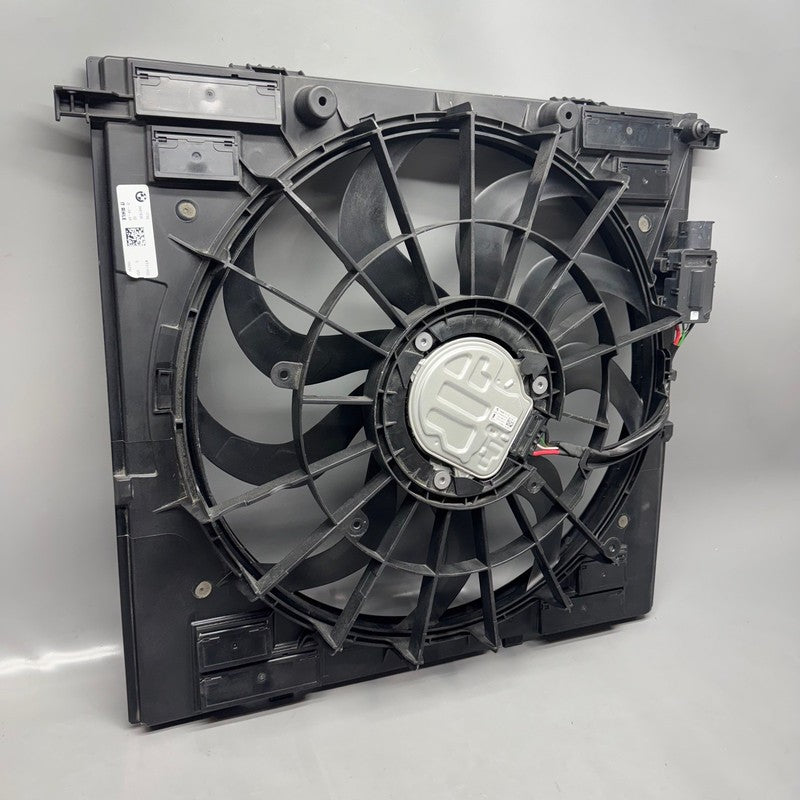 BMW X3 COOLING RADIATOR FAN 2020 2021 OEM 8487636