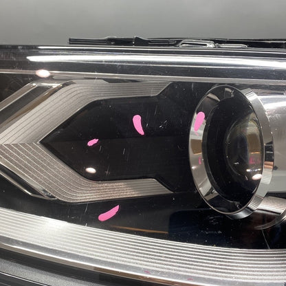 4M0941005B AUDI Q7 HEADLIGHT LEFT DRIVER 4M0941005B 2017 2018 2019 2020 XENON OEM