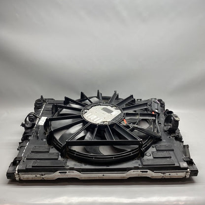 1742 7953398 BMW 850 RADIATOR M8 FAN CONDENSER 17427953398 2017 2018 2019 OEM