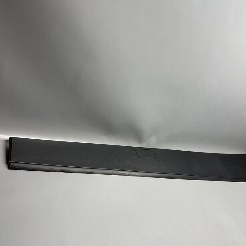 1741539-00-C TESLA CYBERTRUCK BEDSIDE SAIL APPLIQUE RIGHT 2023 2024 OEM 1741539-00-C