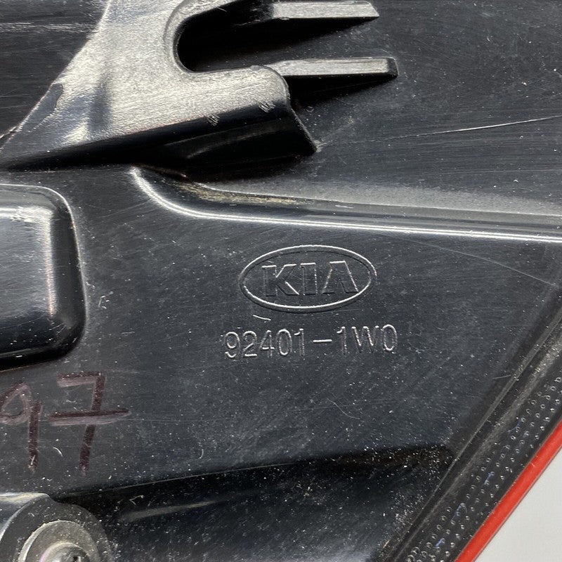KIA RIO TAIL LIGHT LEFT DRIVER 92401-1W0 2012 2013 2014 2015 2016 OEM