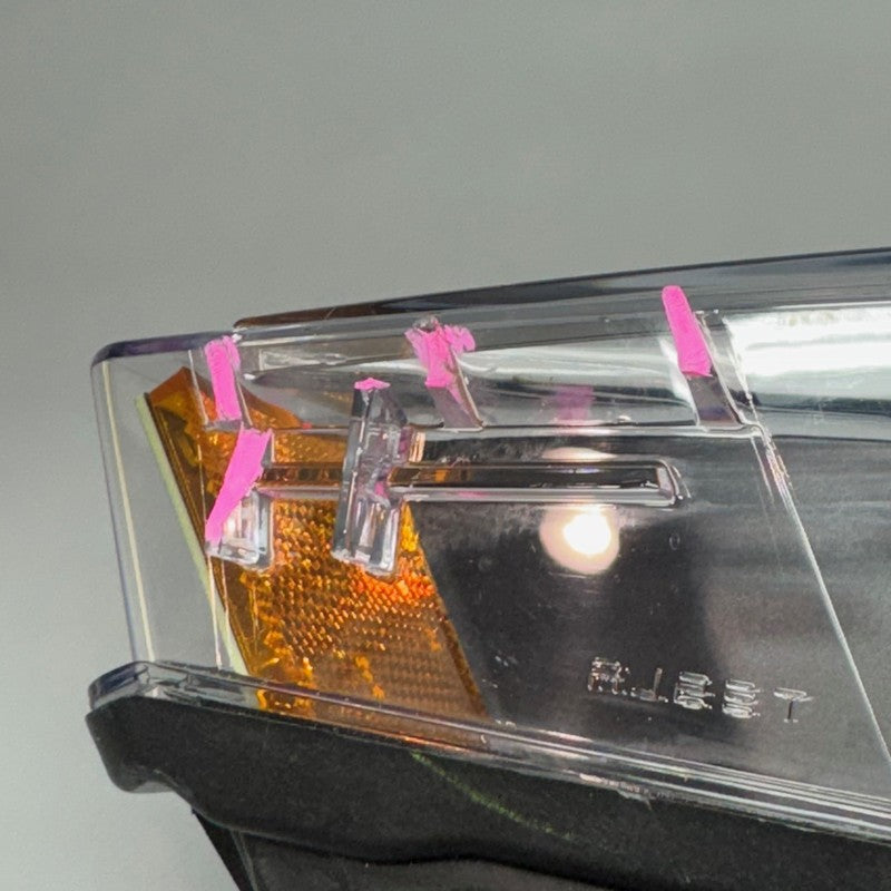 1077390-00-F TESLA MODEL 3 FOG LIGHT RIGHT PASSENGER 2017 2018 2019 2020 2021 2022 OEM