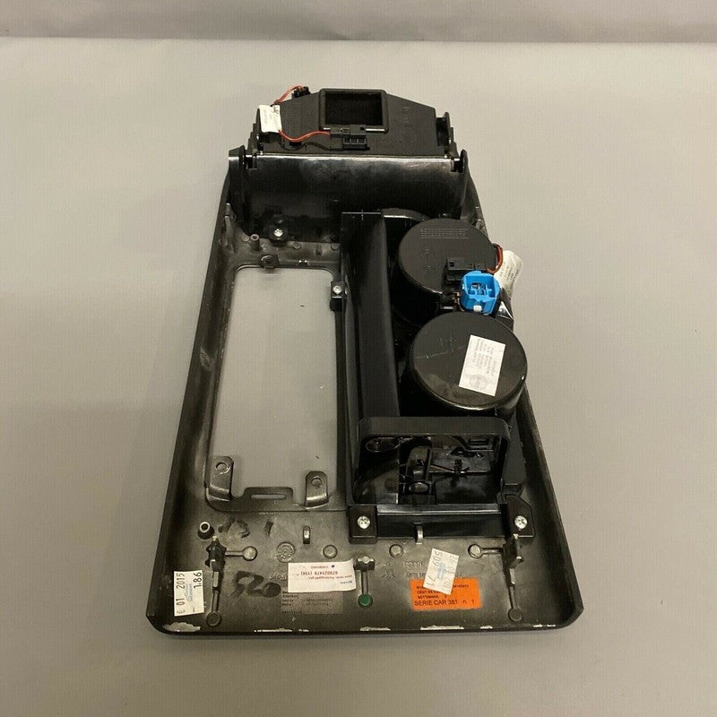 673000333 MASERATI GHIBLI AND QUATTROPORTE CENTER GLOVE COMPARTMENT 2014 2015 2016 OEM