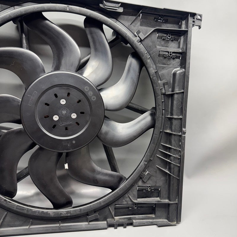 8666817 BMW IX RADIATOR FAN  2020 2021 2022 2023 2024 2025 OEM 8666817