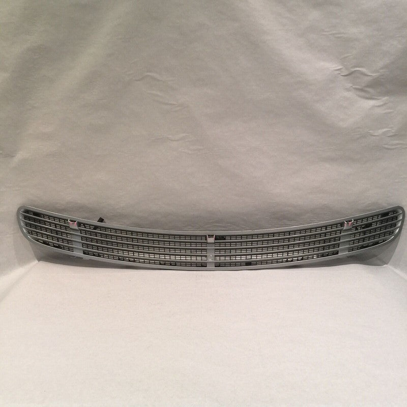 2208800225 MERCEDES BENZ S430 HOOD VENT GRILLE TRIM 2000 2001 2002 2003 2004 2005 2006 OEM