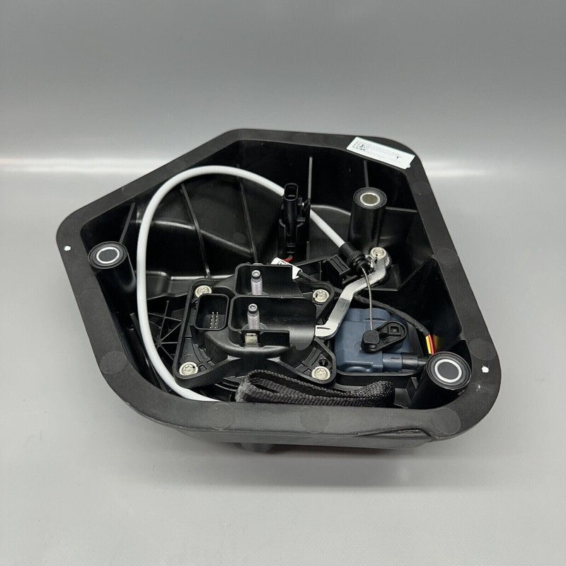 1490374-10-E TESLA MODEL Y CHARGER PORT INLET 2020 2021 2022 2023 2024 OEM 1490374-10-E