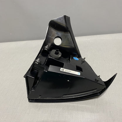 1077397-00-G TESLA MODEL 3 TAIL LIGHT LEFT DRIVER 1077397-00-G 2017 2018 2019 2020 LED OEM