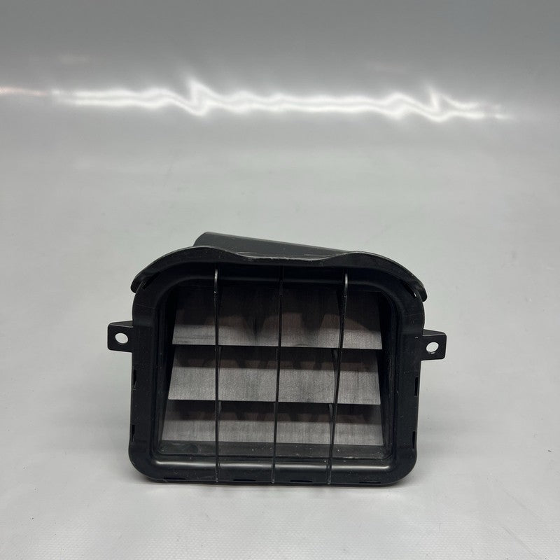 4G8819302 AUDI A7 QUARTER PANEL AIR VENT RIGHT REAR 2012 2013 2014 2015 2016 2017 2018 OEM