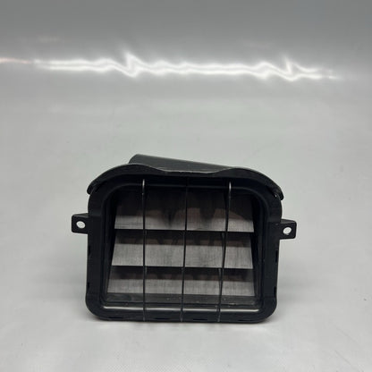 4G8819302 AUDI A7 QUARTER PANEL AIR VENT RIGHT REAR 2012 2013 2014 2015 2016 2017 2018 OEM