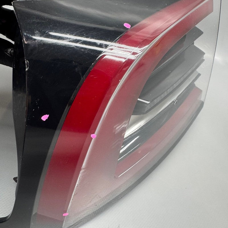 TESLA MODEL 3 TAIL LIGHT LEFT DRIVER 2017 2018 2019 2020 2021 2022 202