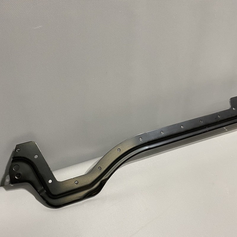 1010332-00-B TESLA MODEL X INSERT MID AEROSHIELD 1010332-00-B 2016 2017 2018 2019 2020 OEM