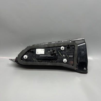 8793199807 BMW X5 TAIL LIGHT LEFT DRIVER INNER 2019 2020 2021 OEM 7793199707