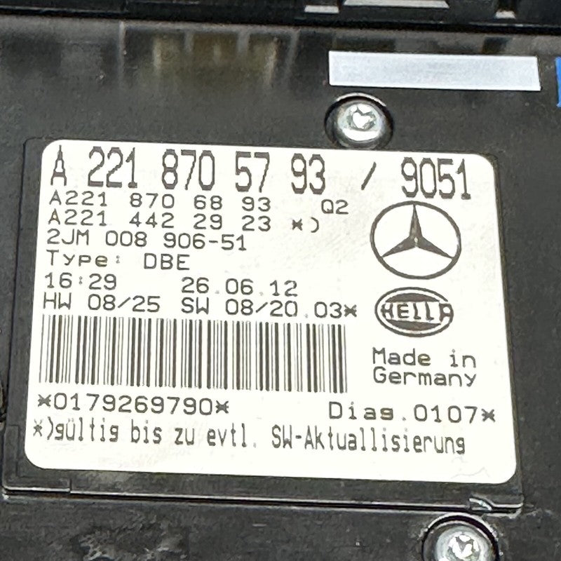A2218705793 MERCEDES BENZ S550 OVERHEAD DOME LIGHT CL550 2007 2008 2009 2010 OEM A2218705793