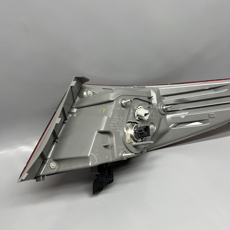TOYOTA CAMRY TAIL LIGHT LEFT DRIVER 2015 2016 2017 HALOGEN OEM