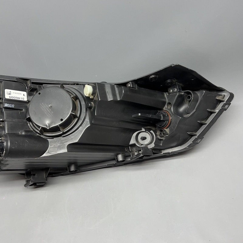HYUNDAI TUCSON HEADLIGHT LEFT DRIVER 2016 2017 2018 HALOGEN OEM