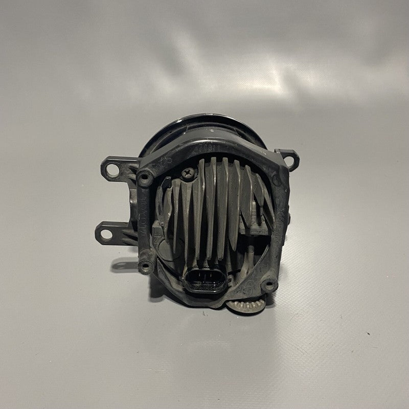 LEXUS RX350 FOG LIGHT LEFT DRIVER RX450 E1313794L 2013 2014 2015 LED O