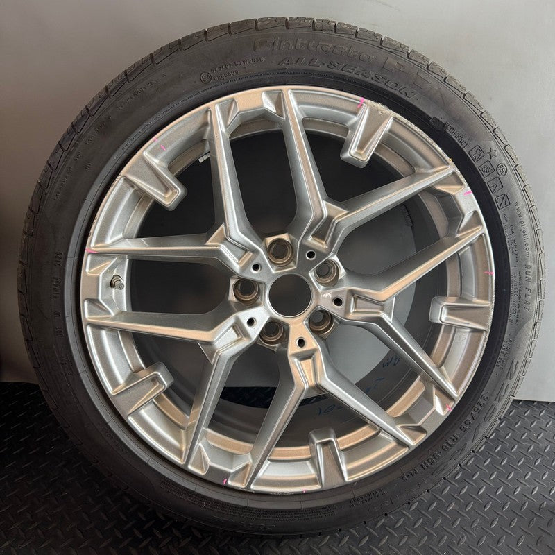 BMW 330i WHEEL RIM 18 INCH 2024 2025 OEM 5A7C687