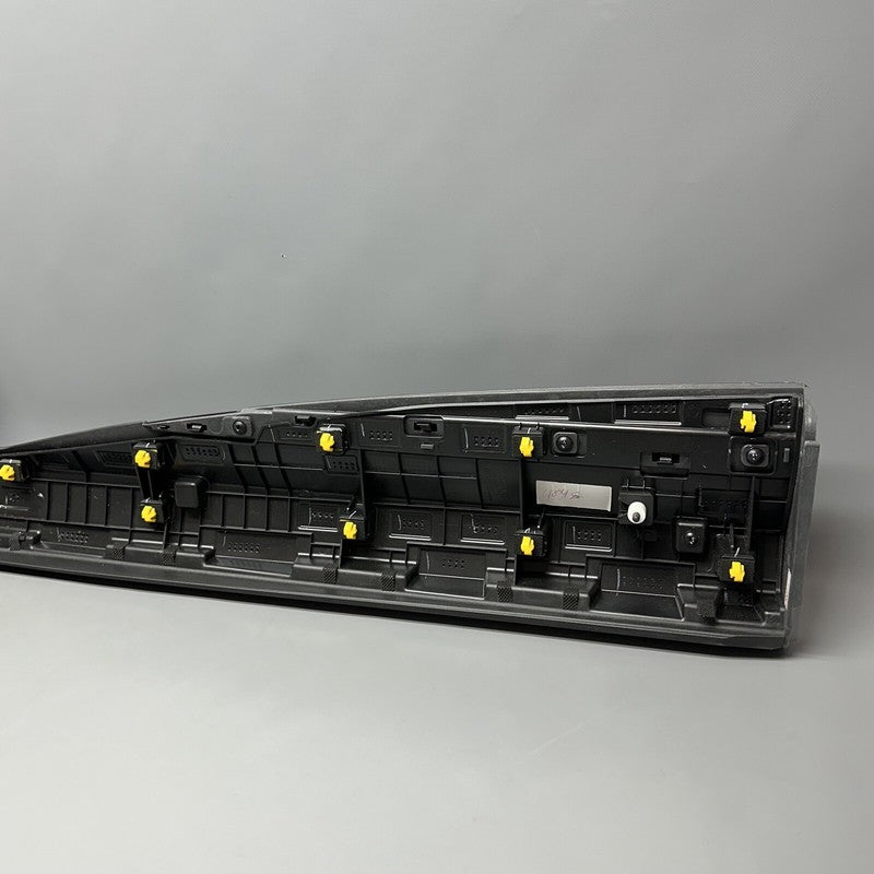 87731-CU000 HYUNDAI GENESIS GV60 DOOR LOWER MOLDING LEFT REAR 2023 2024 OEM 87731-CU000