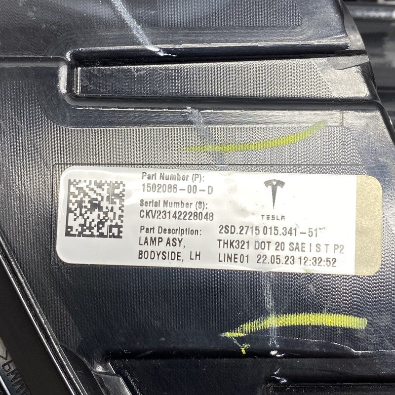 1502086-00-D TESLA MODEL Y TAIL LIGHT LEFT DRIVER LED 2020 2021 2022 2023 OEM 1502086-00-D