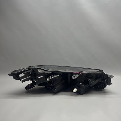 TOYOTA CAMRY SE LE HEADLIGHT LEFT DRIVER 2025 2026 LED OEM