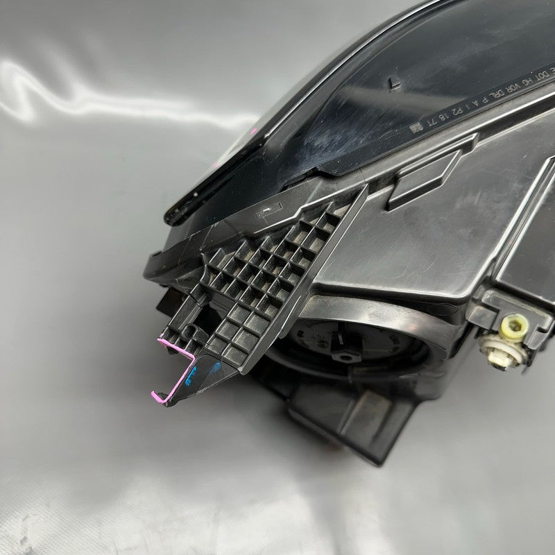 GMC TERRAIN HEADLIGHT LEFT DRIVER 2018 2019 2020 2021 XENON OEM 843556