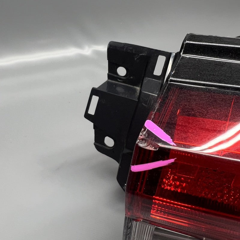 81550-0R090 TOYOTA RAV 4 TAIL LIGHT RIGHT PASSENGER LED 2019 20 21 22 2023 OEM 81550-0R090