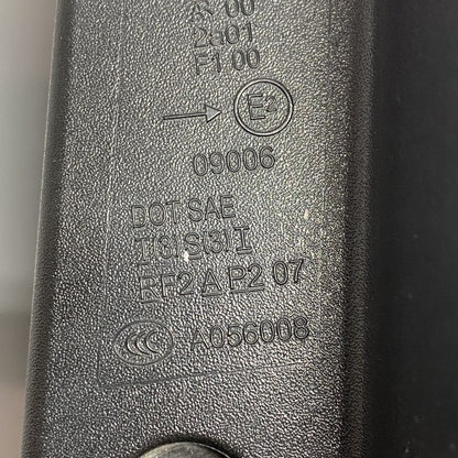 A056008 RANGE ROVER SPORT TAIL LIGHT RIGHT PASSENGER SIDE A056008 2010 2011 OEM