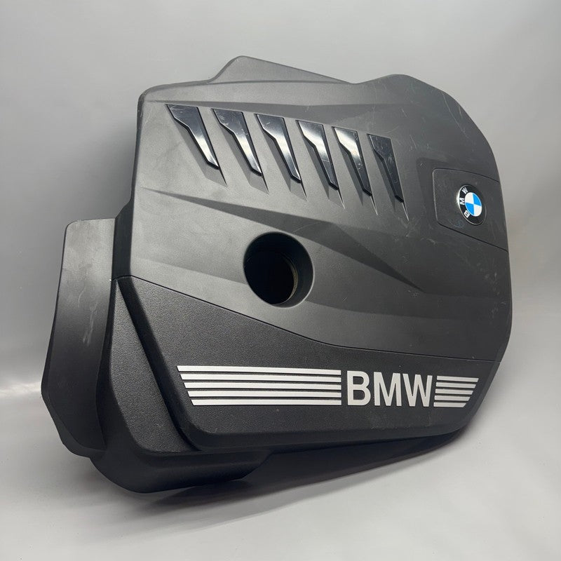 BMW 540 740 X5 X6 X7 ENGINE COVER 2024 2025 2026 OEM 7935418