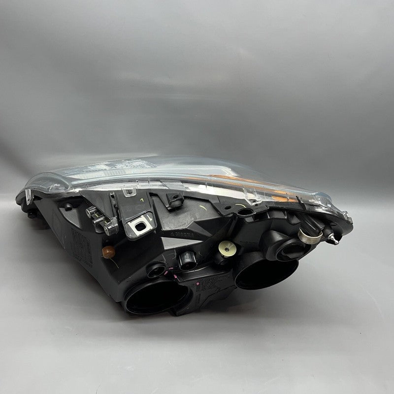 RAM PROMASTER HEADLIGHT RIGHT PASSENGER 2014 2015 2016 2017 2018 HALOGEN OEM 