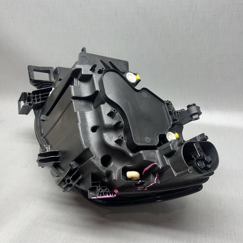 11A941036B VOLKSWAGEN ID4 HEADLIGHT RIGHT PASSENGER 2020 2021 2022 2023 LED OEM 11A941036B