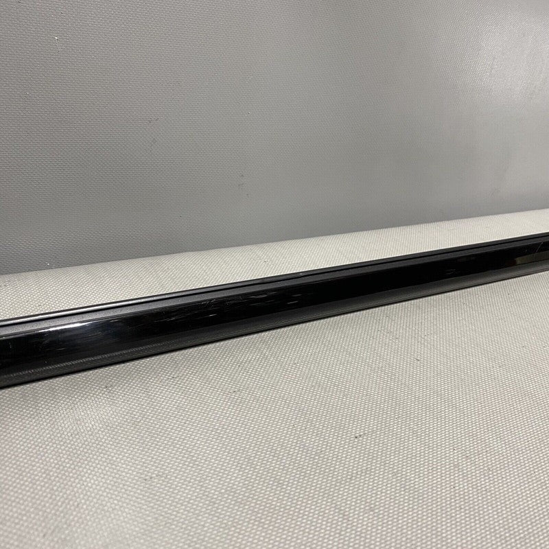 7P5837475H PORSCHE CAYENNE 958 DOOR WINDOW BELT MOLDING LEFT OEM 2011 12 13 14 15 16 2017