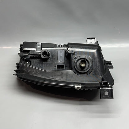 1034327-00-A TESLA MODEL X FOG LIGHT RIGHT PASSENGER 2016 2017 2018 2019 2020 1034327-00-A