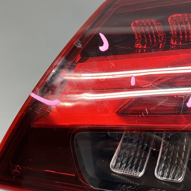 MERCEDES BENZ E300 E450 TAIL LIGHT RIGHT PASSENGER A2139065609 2021 20
