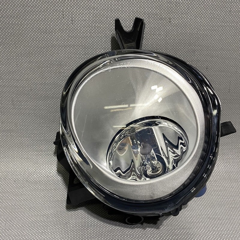 PORSCHE CAYENNE  FOG LIGHT LEFT DRIVER SIDE 715941699C OEM 2011 2012 2