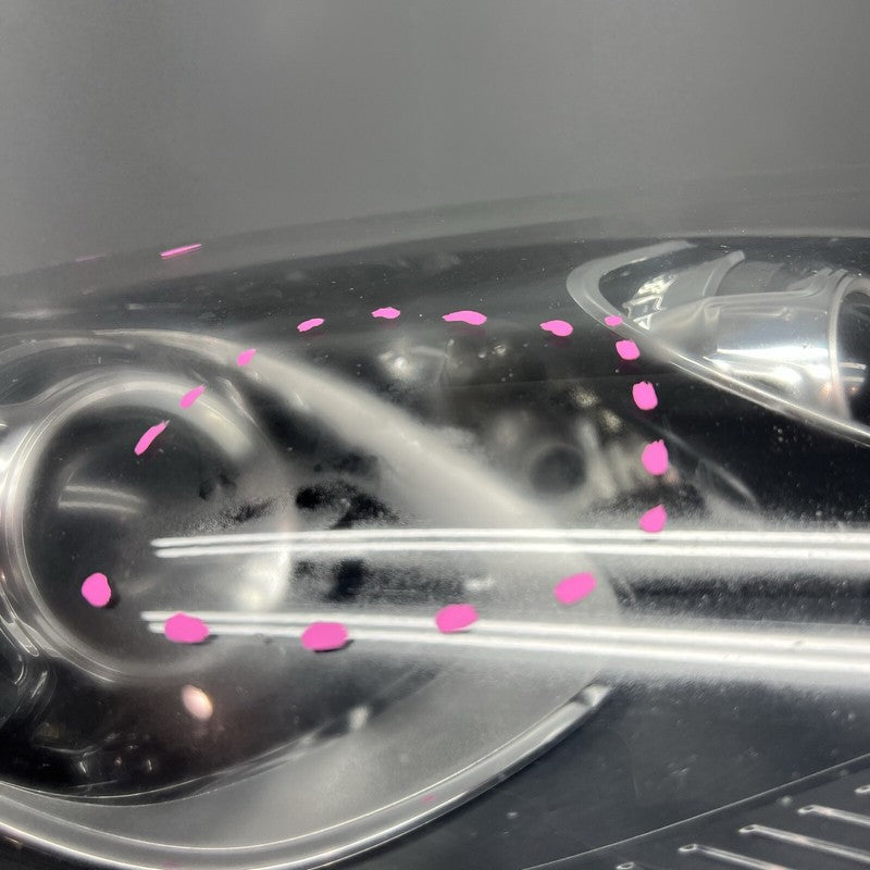 95B941032CS PORSCHE MACAN TURBO HEADLIGHT RIGHT PASSENGER 2015 2016 2017 2018 XENON OEM