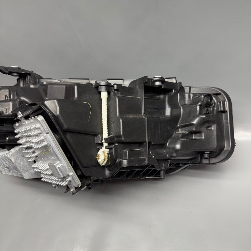 BMW 330 HEADLIGHT LEFT DRIVER 2023 2024 LED OEM SA1A501
