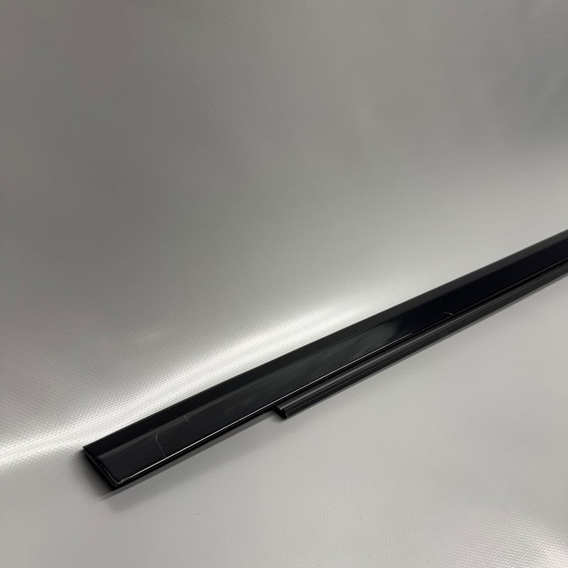 TESLA MODEL X DOOR MOLDING TRIM RIGHT FRONT 2016 2017 2018 2019 2020 O