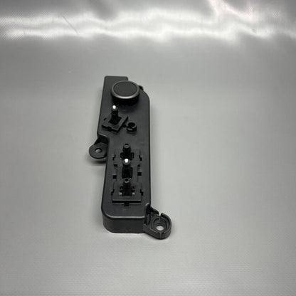 1551854-01-B TESLA MODEL Y SEAT CONTROL SWITCH LEFT FRONT 2020 2021 2022 2023 1551854-01-B