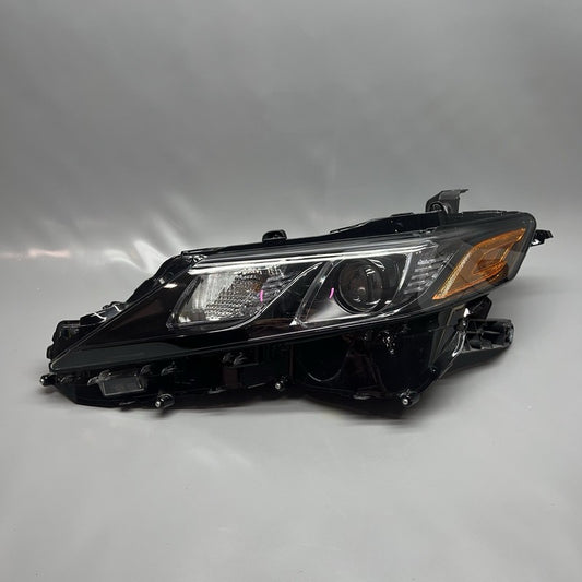TOYOTA CAMRY HEADLIGHT LEFT DRIVER 2018 2019 2020 LED OEM 