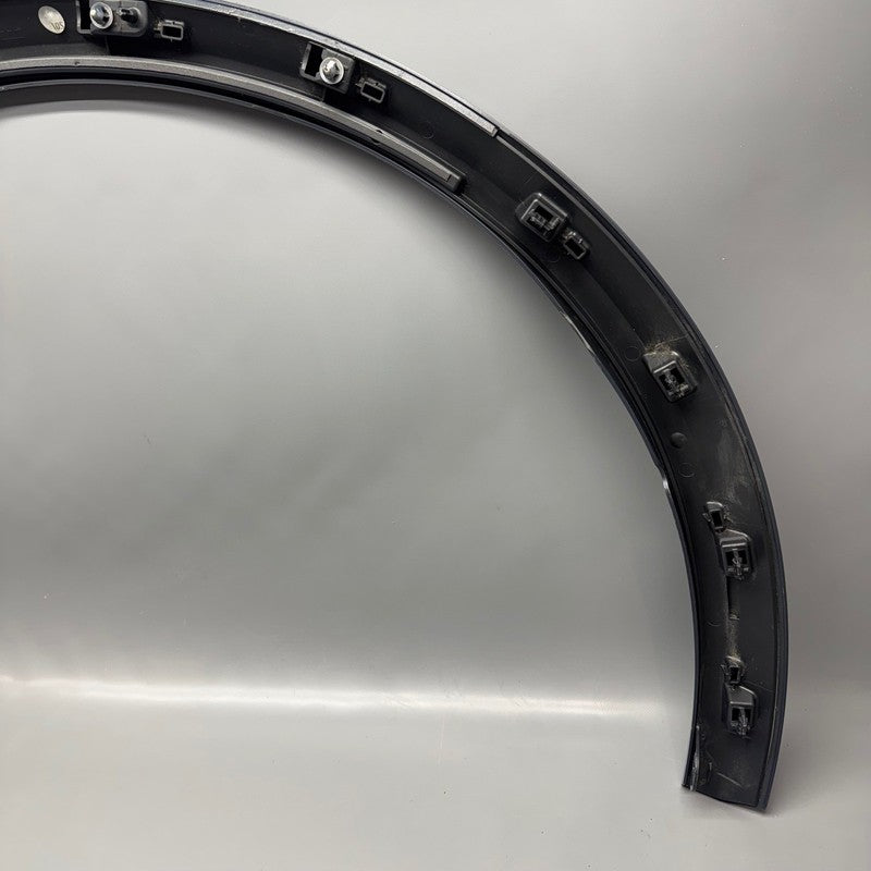 AUDI Q6 E TRON FENDER FLARE LEFT FRONT 2025 2026 OEM 85H853717B