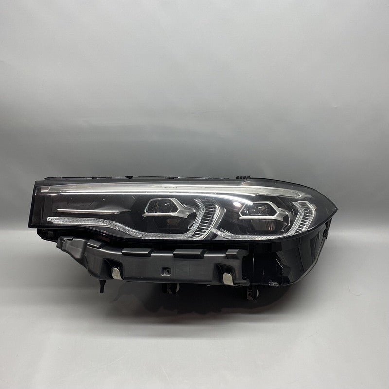 9481799 BMW X7 HEADLIGHT LEFT DRIVER 9481799 2019 2020 2021 LED OEM DAMAGED LED