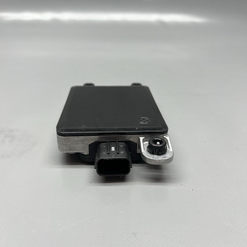 PT00002001 RIVIAN R1T FRONT RADAR SENSOR 2021 2022 2023 OEM PT00002001